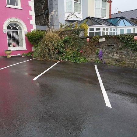 Llety Teifi Guest House คาร์ดิแกน ภายนอก รูปภาพ