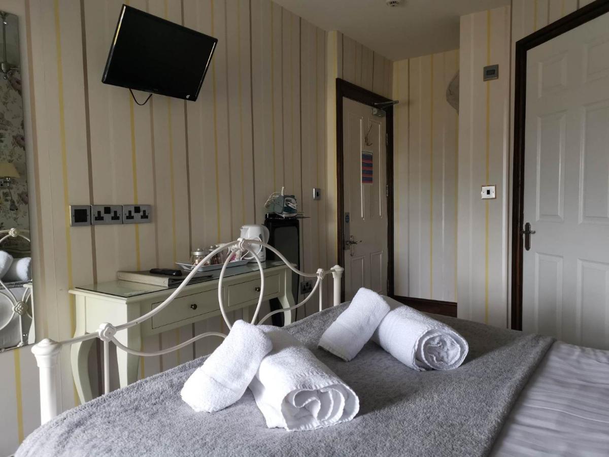 Llety Teifi Guest House คาร์ดิแกน ภายนอก รูปภาพ
