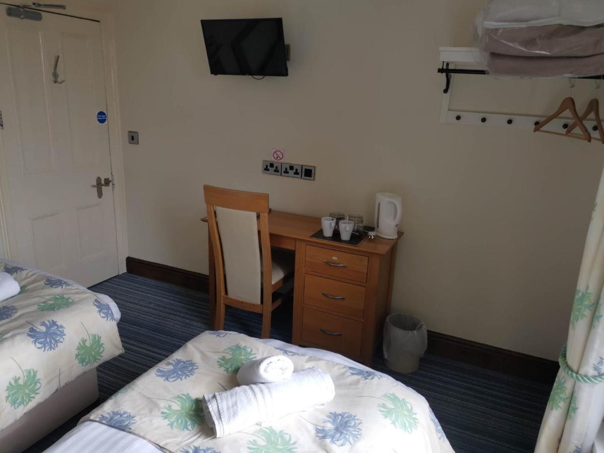 Llety Teifi Guest House คาร์ดิแกน ภายนอก รูปภาพ