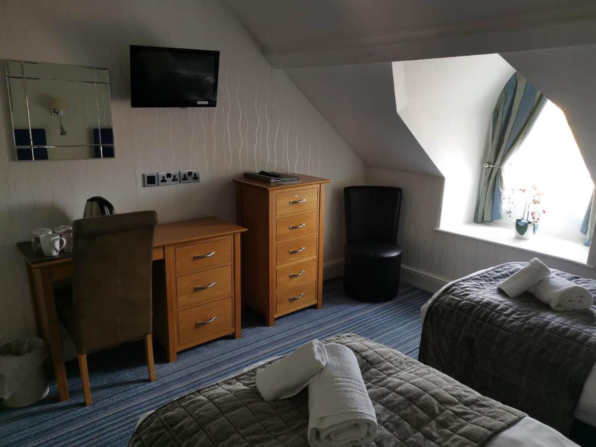 Llety Teifi Guest House คาร์ดิแกน ภายนอก รูปภาพ