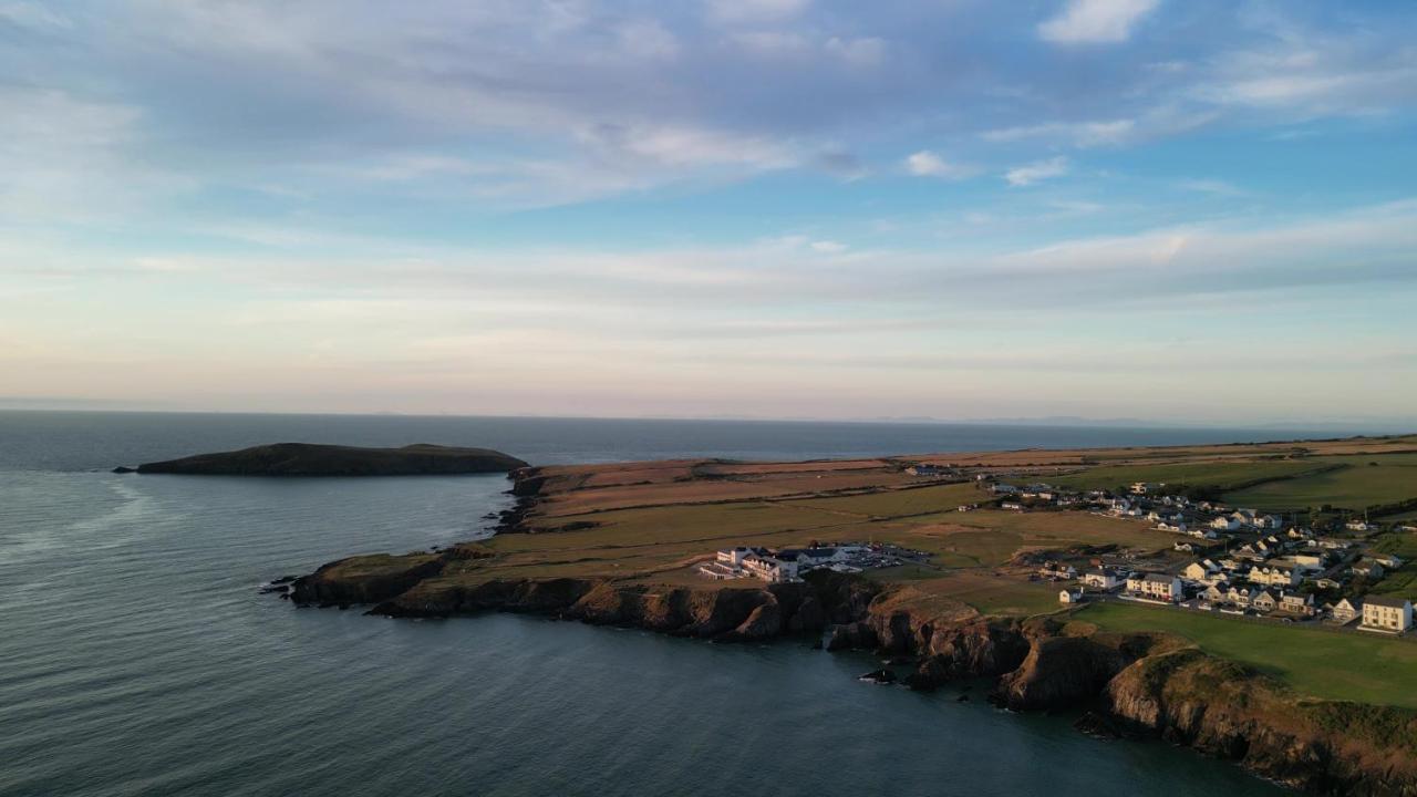 Llety Teifi Guest House คาร์ดิแกน ภายนอก รูปภาพ
