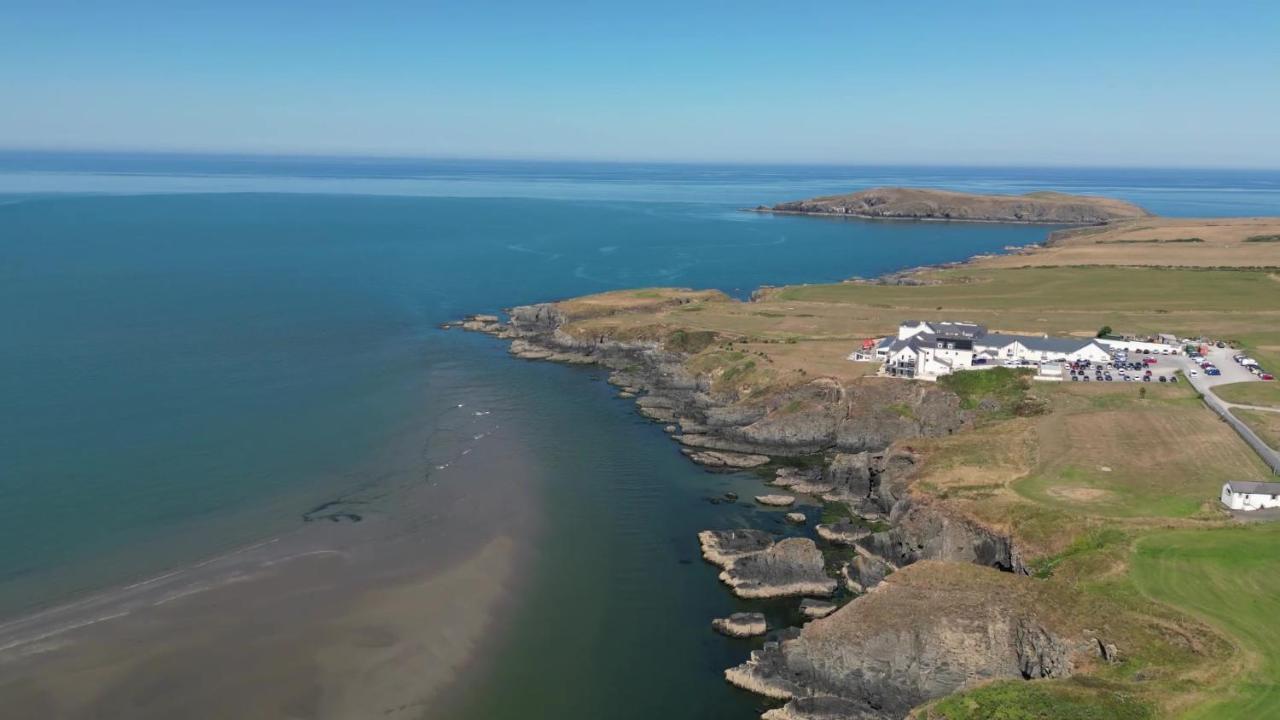 Llety Teifi Guest House คาร์ดิแกน ภายนอก รูปภาพ